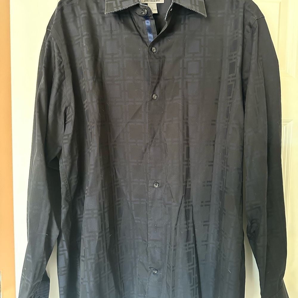 NWOT* Men's Johnston & Murphy Navy Button Down Shirt - Size Large